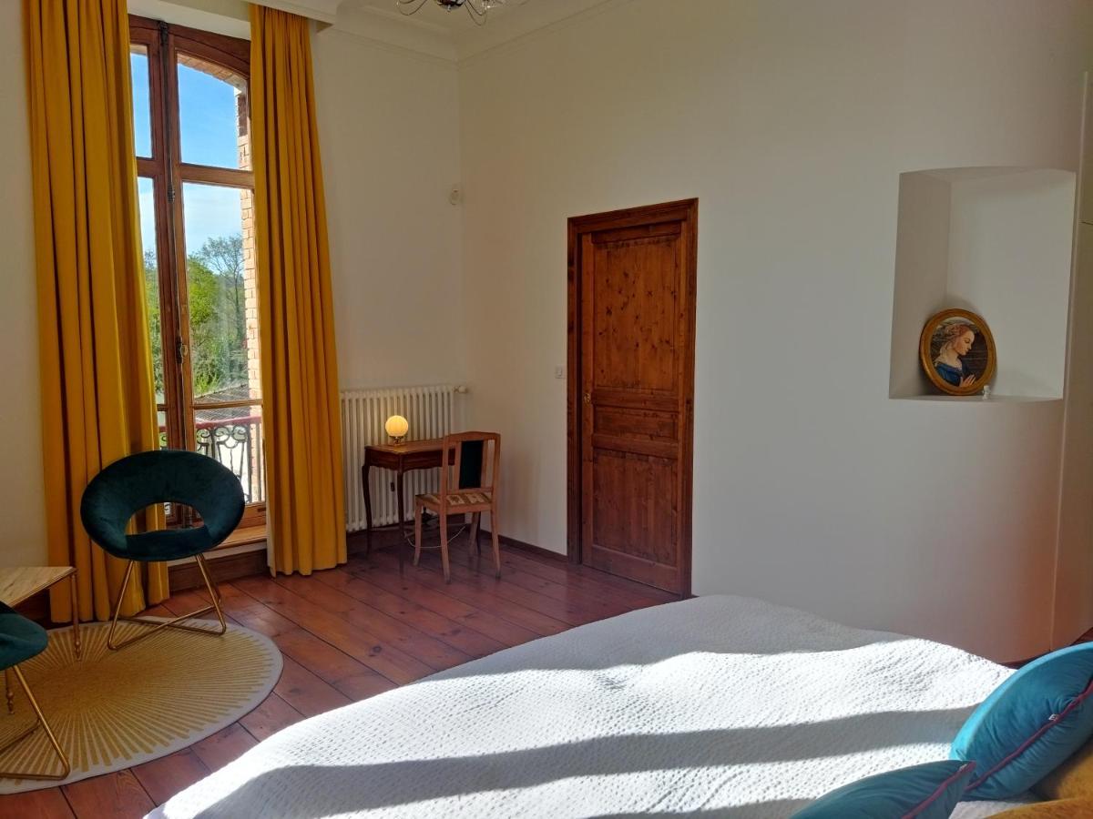 Bed and Breakfast Domaine De La Tisnere Gelos Экстерьер фото