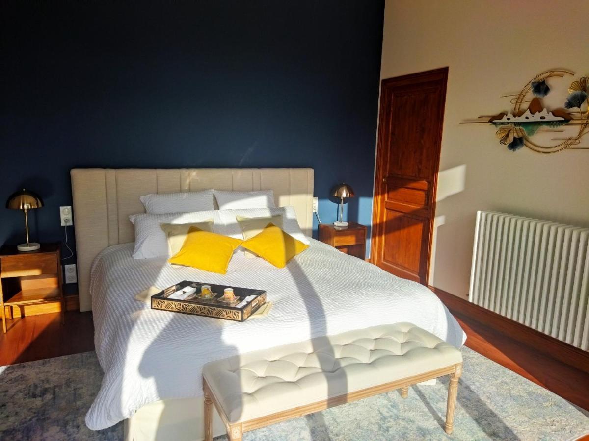 Bed and Breakfast Domaine De La Tisnere Gelos Экстерьер фото