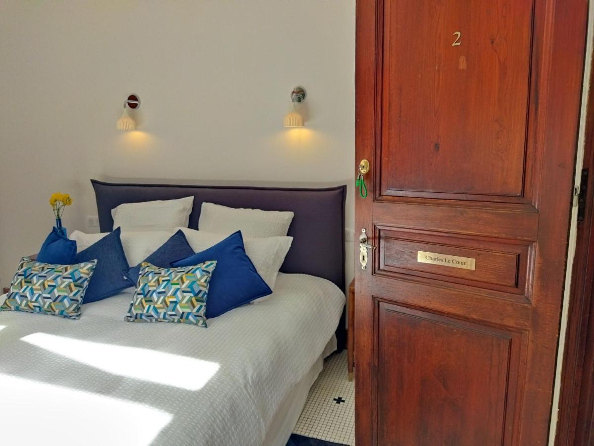 Bed and Breakfast Domaine De La Tisnere Gelos Экстерьер фото